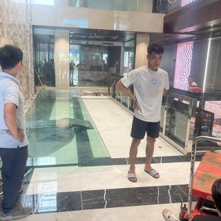 kính siêu trong 40,5mm nhập khẩu