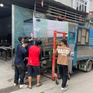 xuất bể cá 2m cho khách