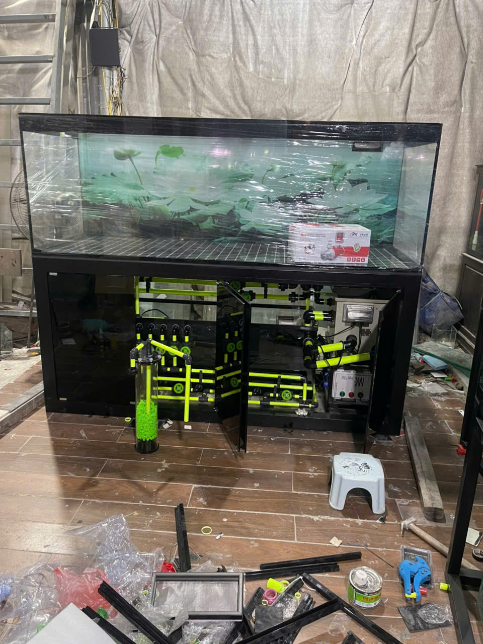 Bể cá tự động mất điện